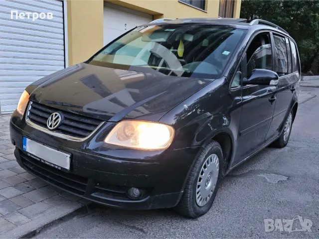 Продавам VW Touran 2.0 FSI, снимка 4 - Автомобили и джипове - 47850360