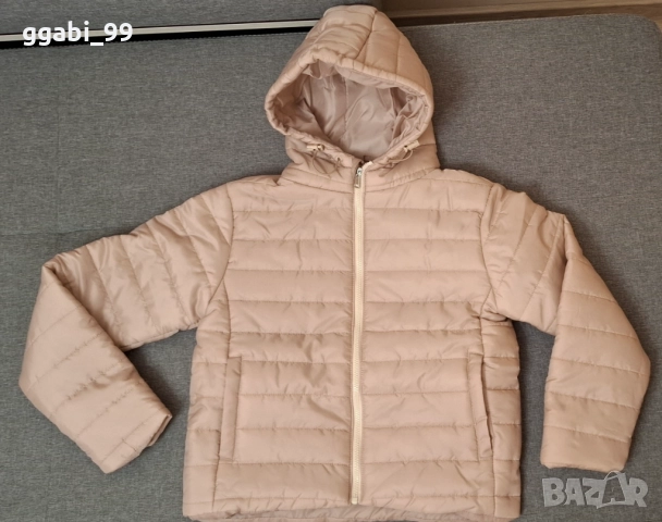 Ново бежово дамско яке 