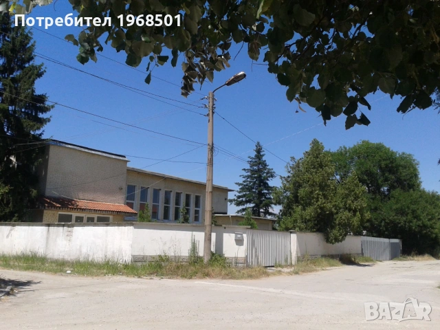 Индустриален имот под наем