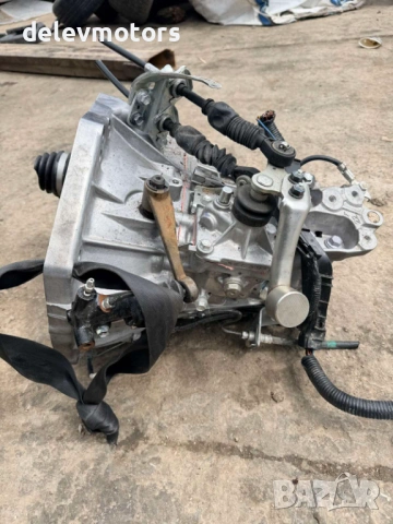 20TT58 ръчна скоростна кутия 5 ск. от Toyota Aygo X 1.0 VVT-i KGB70 двигател 1KR-FE, 72 кс., 5ск., снимка 2 - Части - 54295931