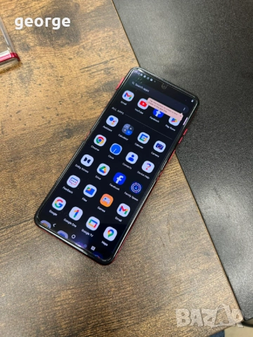 Телефон Motorola Razr 40 Ultra 256 GB, снимка 9 - Motorola - 52847414