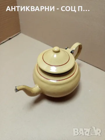 Соц Стар Малък Емайлиран Чайник., снимка 3 - Антикварни и старинни предмети - 49715871
