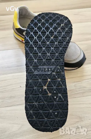 Мъжки кецове Guess Ganova - 41 , снимка 9 - Кецове - 50155048