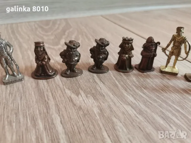 Стари киндер играчки, снимка 3 - Антикварни и старинни предмети - 49924353