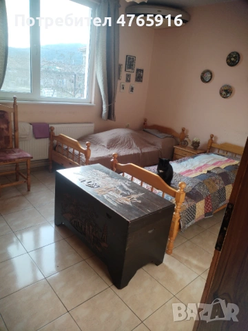 Продава се къща 150кв в село конаре къщата се състои от 10 стаи 2 бани двор 700квадрата , снимка 9 - Къщи - 53841999