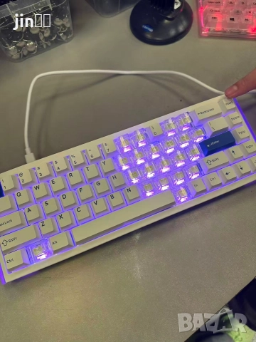 Dareu cool 68 магнитни суичове клавиатура, снимка 6 - Клавиатури и мишки - 52861679