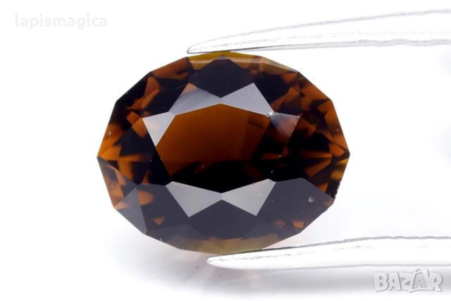 Кафяв турмалин 2.14ct VVS овална шлифовка