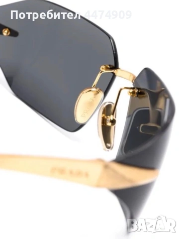 Оригинални слънчеви очила Prada, снимка 7 - Слънчеви и диоптрични очила - 53628574