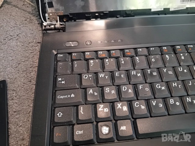 ​Lenovo B560 на части (БЕЗ МАТРИЦА) - 4GB RAM / 500GB HDD + Зарядно, снимка 3 - Части за лаптопи - 52771326