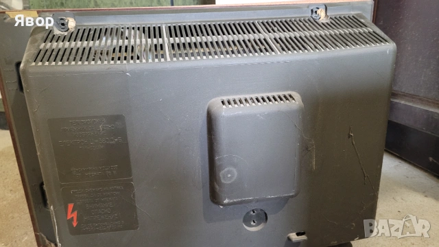 Телевизор Електрон В.Търново от соца ретро не работи , снимка 13 - Телевизори - 53495756