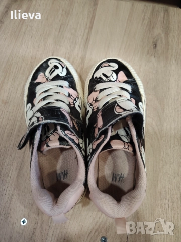 Кецове за момиче H&M, снимка 2 - Детски маратонки - 52107380