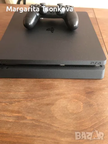  Ps4 slim 500gb + 2 игри Fifa 22 и Fifa 19 , снимка 1 - Игри за PlayStation - 46861036