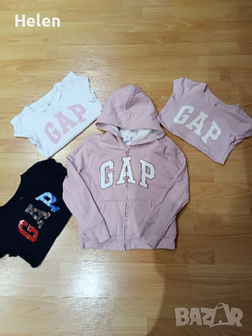 Лот Gap-топъл суичър и 3 блузки 