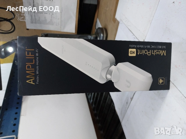 AmpliFi MeshPoint HD UK Plug - включен адаптер  / AFi-P-HD-UK