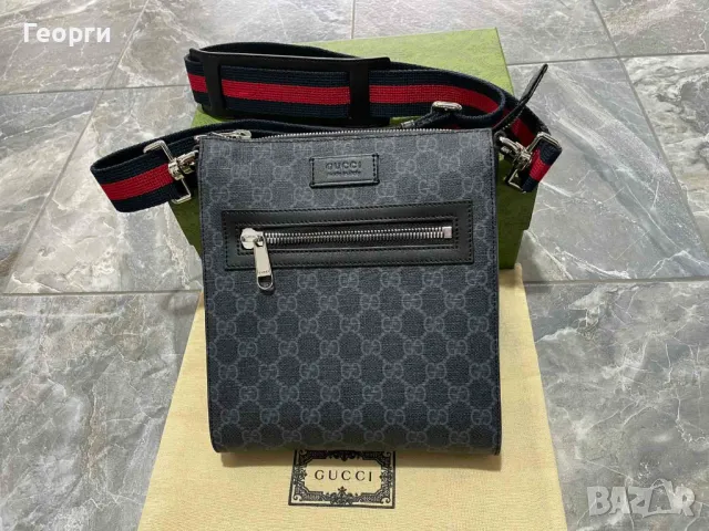 GUCCI Чанта Малка Гучи Messenger GG Supreme Canvas Кожа Автентична, снимка 2 - Чанти - 48032577