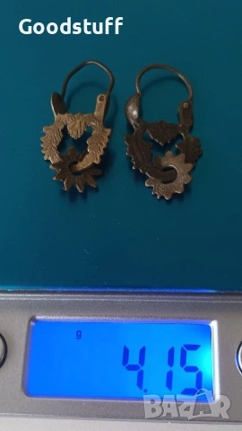 Възрожденски сачан обеци,накит, арпалии,бронз,от баба чеиза , снимка 3 - Антикварни и старинни предмети - 53466763