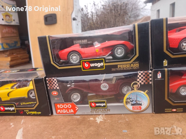 МЕТАЛНИ КОЛИ 1:18 Нови в кутия Bburago, снимка 5 - Колекции - 53711309