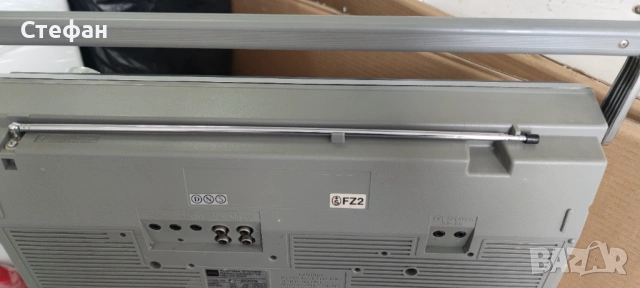 Toshiba RT200, снимка 4 - Радиокасетофони, транзистори - 53851416