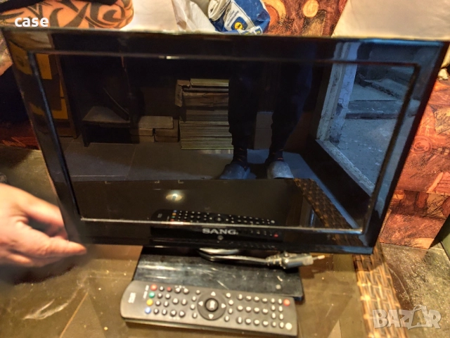 TV Sang 15 инча с дистанционно работещ