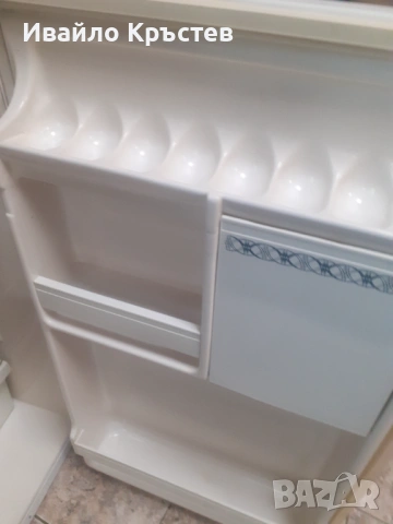 Продавам хладилник с камера, снимка 2 - Хладилници - 53259839