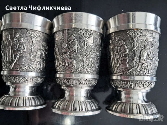 Колекционерски чаши с релефни сцени на исторически мотиви, снимка 7 - Антикварни и старинни предмети - 53401978