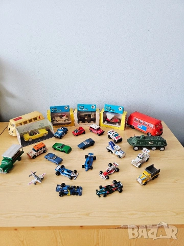 Стари играчки