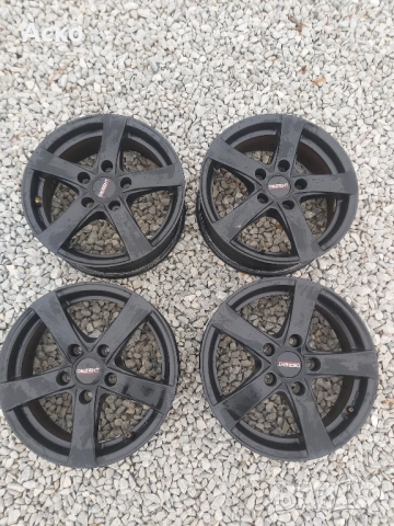 5x112..15.цола..6j. ET43 Dezent подходящи за VW golf