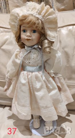 Порцеланова кукла , снимка 1 - Колекции - 46401251