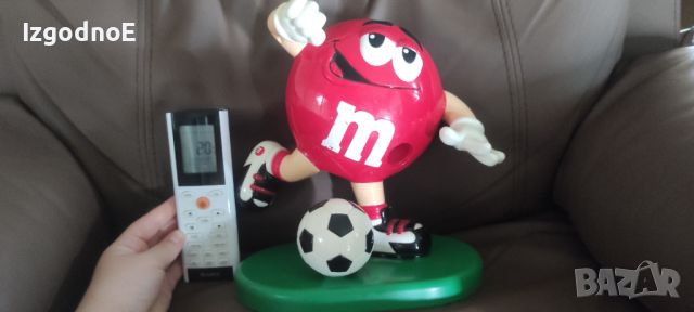 &M'S - Promotional - M&M'S Character Football Player Dispenser - 1990-1999 - Germany Ретро MM, снимка 3 - Фигурки - 46723281