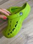 Оригинални светло зелени  чехли Crocs ! 37-38 н, снимка 1 - Чехли - 45154908