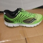 маратонки SAUCONY BREAKTRHU 2 VERDE FLUOR номер 42, снимка 11