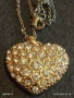 Колие с висулка във формата на сърце с инкрустирани кристали 51816, снимка 2