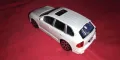 Bburago Porsche Cayenne White - Мащаб 1:43, снимка 2