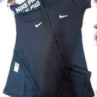 Дамски Комплекти NIKE , снимка 1 - Спортни екипи - 45766744