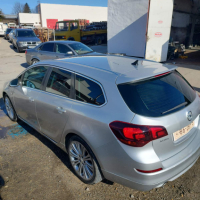 Opel Astra GT 1.4 140 к.с. Бензин *Нов внос*, снимка 4 - Автомобили и джипове - 45026599