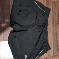 Гащи Adidas , снимка 1 - Къси панталони и бермуди - 45593508
