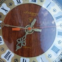Работещ кварцов стенен часовник  Антарес СССР , снимка 6 - Антикварни и старинни предмети - 45481275