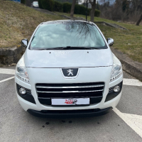 Peugeot 3008*2.0Hybrid*4x4*Panorama*Full, снимка 3 - Автомобили и джипове - 45071420