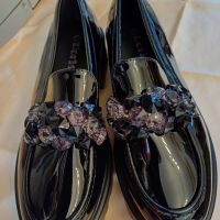  нови дамски черни лоуфъри №39, снимка 2 - Дамски ежедневни обувки - 45359482