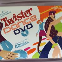 нова Игра Twister с нарушена опаковка, снимка 2 - Игри и пъзели - 45074836