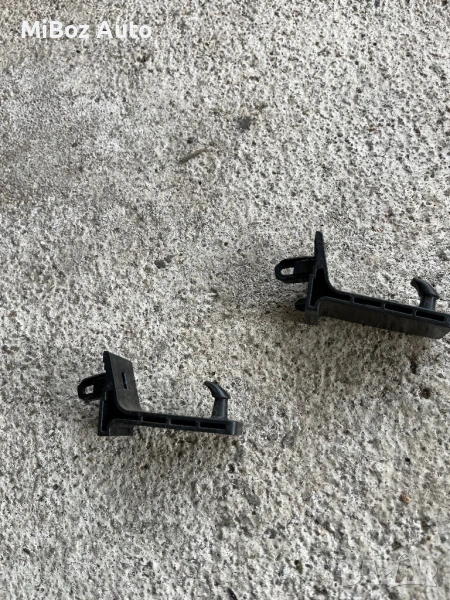 Кука стелка Мицубиши Аутлендър 2 Mitsubishi Outlander (2006-2012), снимка 1