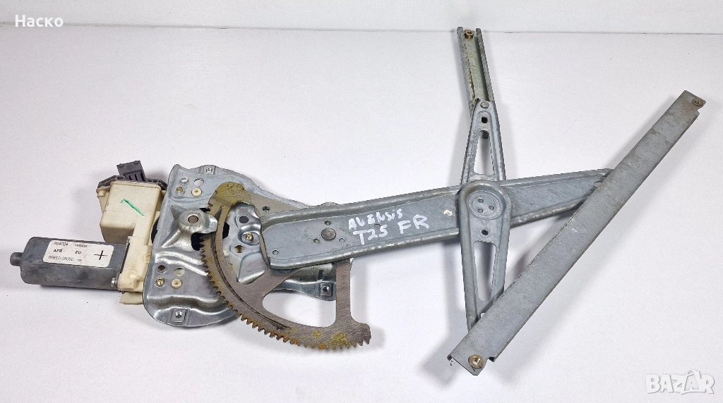 Преден Десен Стъклоповдигач Стъклоподемник Toyota Avensis T25 Тойота Авенсис 2003г-2008г 69810-05050, снимка 1