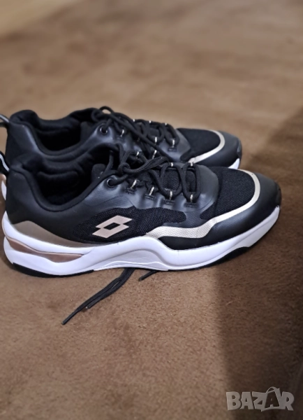 Дамски маратонки lotto, снимка 1