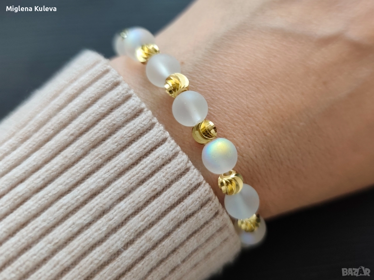 Дамска ластична гривна Ангелска Аура в комбинация с мъниста с 18 К златно покритие , снимка 1