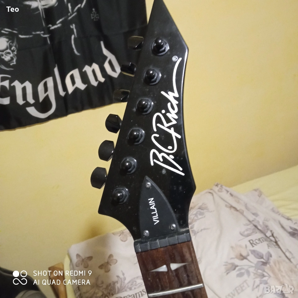 Много рядка електрическа китара B.C.Rich Villain Escape 6, снимка 1