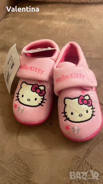 Детски пантофи Hello Kitty, снимка 1