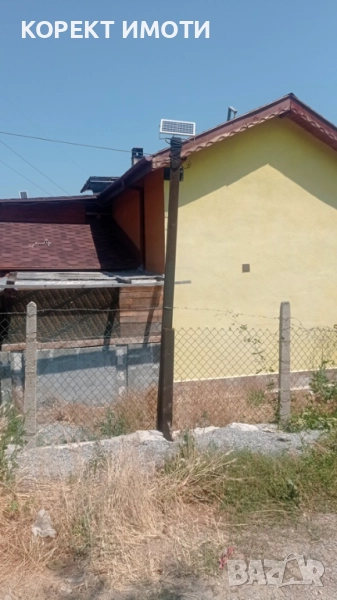 ПРОДАВА ВИЛА на 2 етажа в кв. Боян Българанов, снимка 1