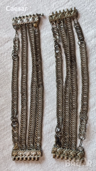 Комплект възрожденски верижни сребърни гривни, снимка 1