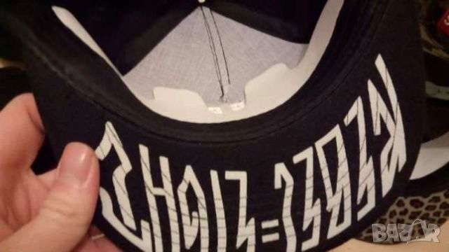 Шапка Rebel Eight (8) с козирка, снимка 3 - Шапки - 53625599