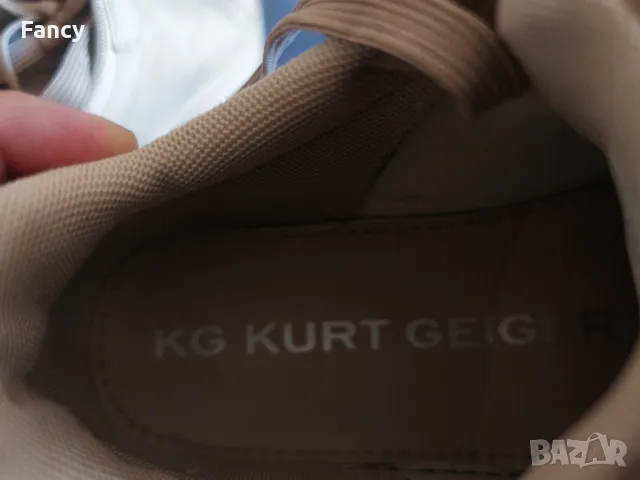 Страхотни сникърси Kurt Geiger 41 номер , снимка 11 - Маратонки - 46850562